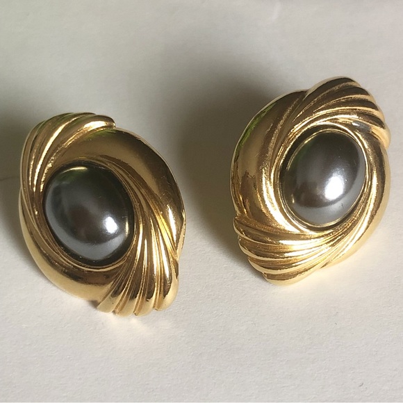 AVON Vintage Victorian Pierced Stud Earrings w/ Gold Tone & Gray Faux Pearl - Picture 2 of 5